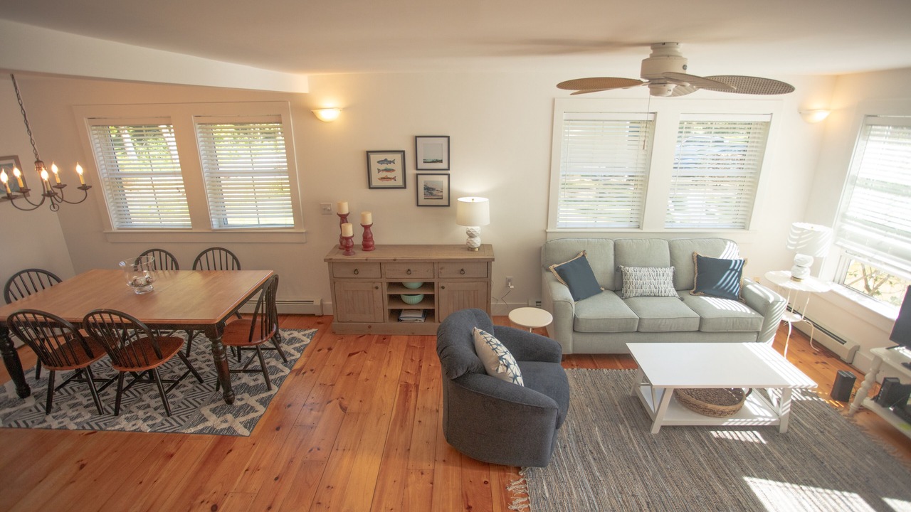 Photo of Livingroom in Kennebunkport