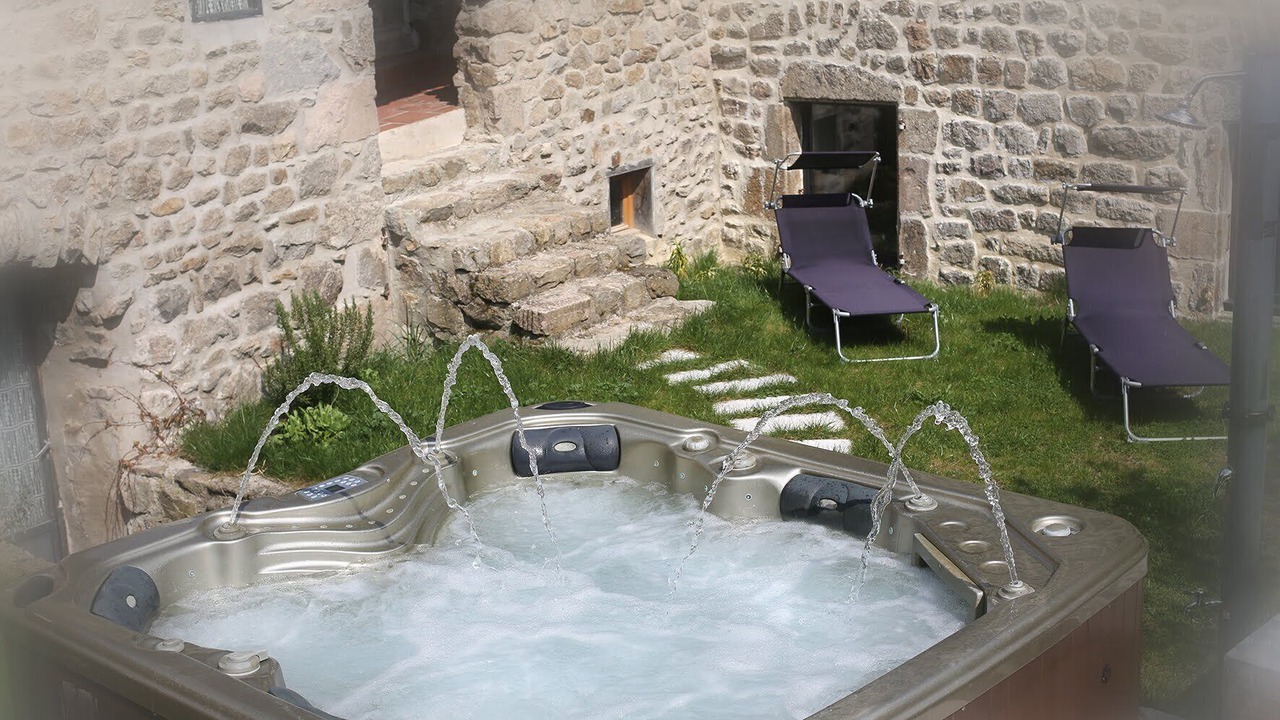 Photo of Outdoor in Nozieres
