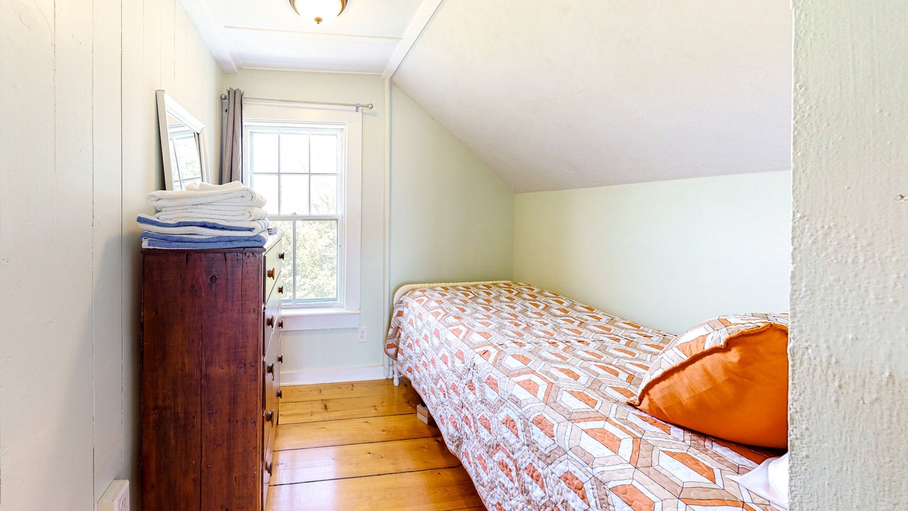 Photo of Bedroom in Ellisville