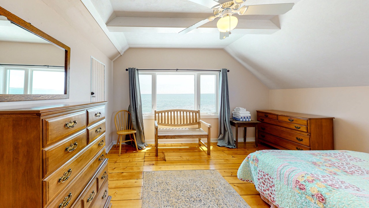 Photo of Bedroom in Ellisville