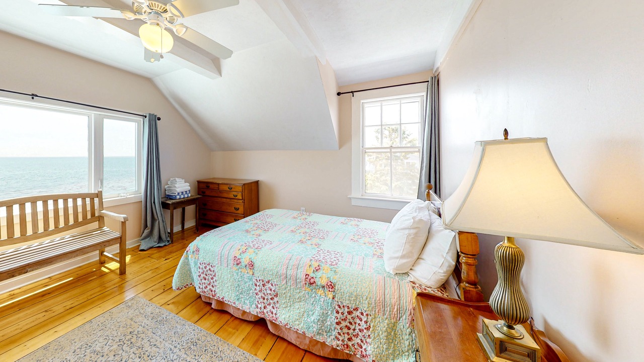 Photo of Bedroom in Ellisville