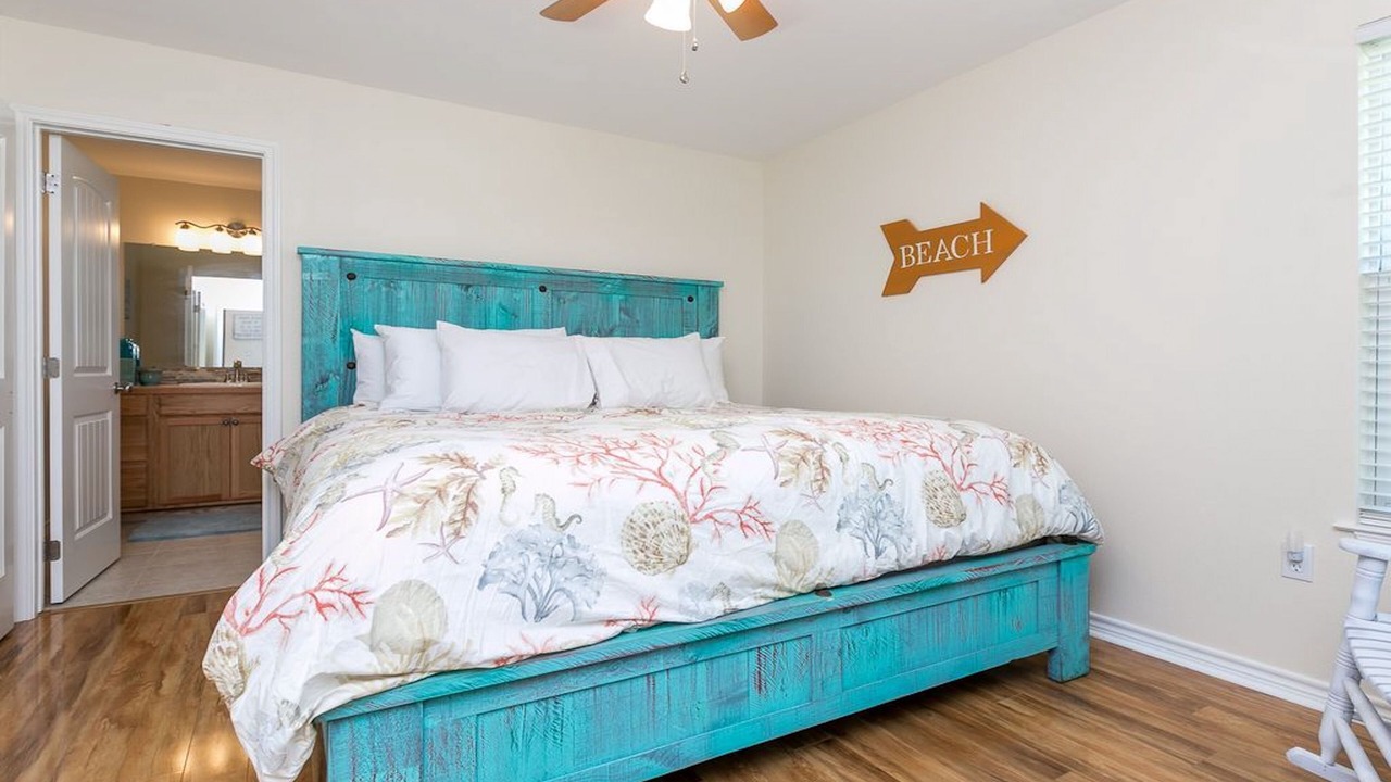 Photo of Bedroom in Rockport