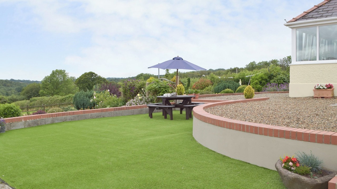 Photo of Outdoor in Canaston Bridge