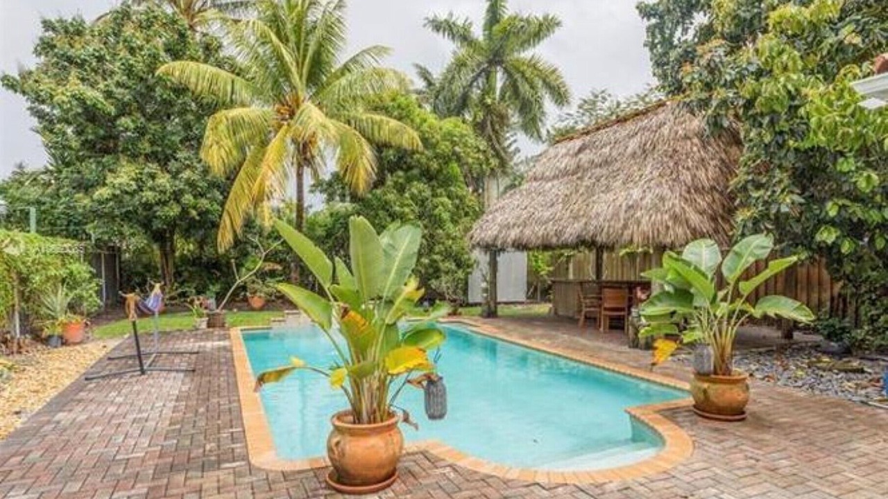 Photo of Outdoor in Riviera Estates