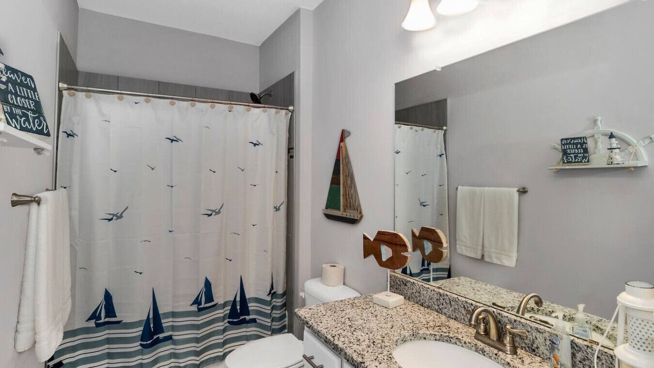 Photo of Bathroom in Dadeville