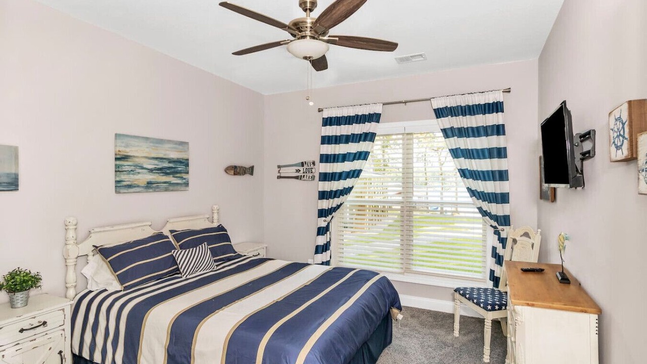 Photo of Bedroom in Dadeville