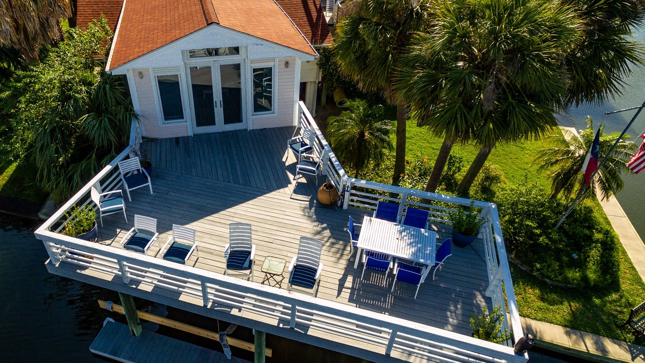 Photo of Outdoor in Jamaica Beach