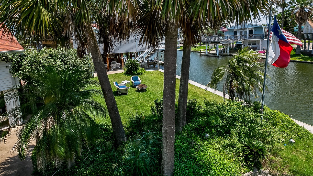 Photo of Outdoor in Jamaica Beach