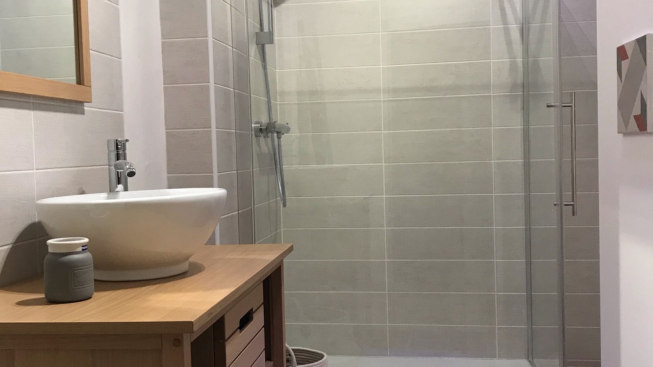 Photo of Bathroom in Azay-le-Rideau