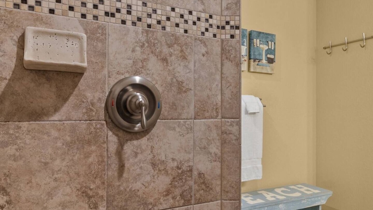Photo of Bathroom in Englewood East
