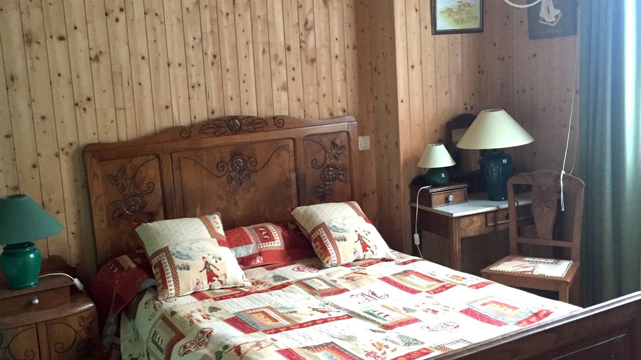 Photo of Bedroom in Montferrier