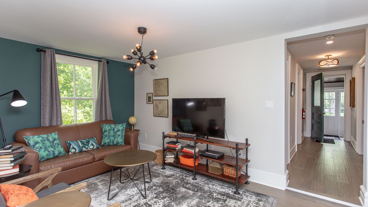 Photo of Livingroom in Old Town Historic District