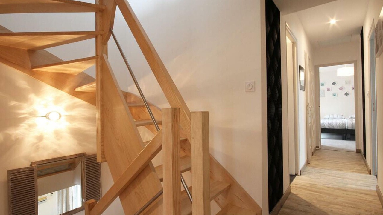 Photo of Others in Le Cercueil