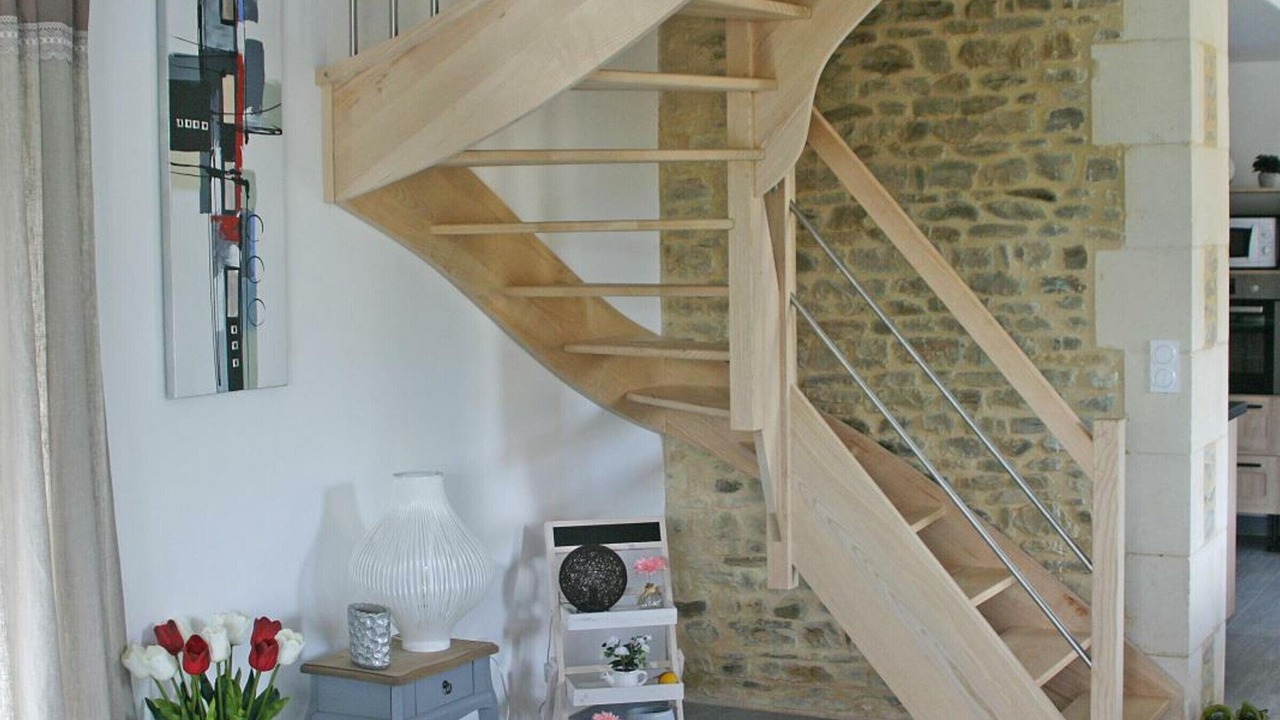 Photo of Others in Le Cercueil