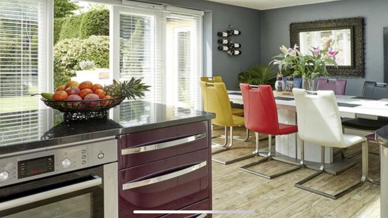 Photo of Others in Witney