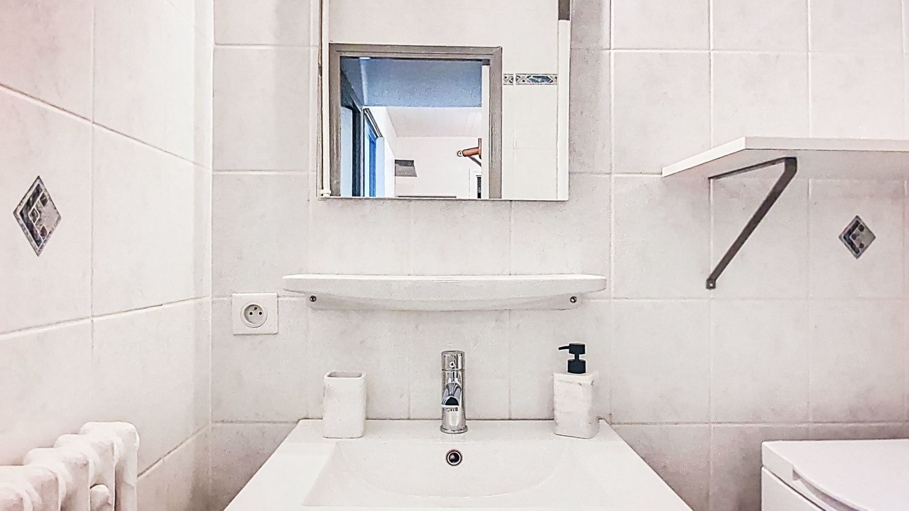 Photo of Bathroom in Les Almes