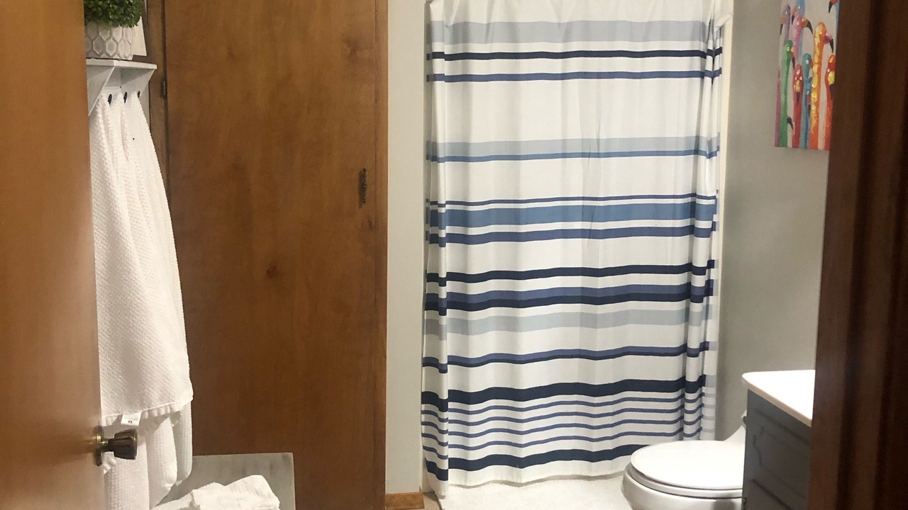 Photo of Bathroom in Mount Ida