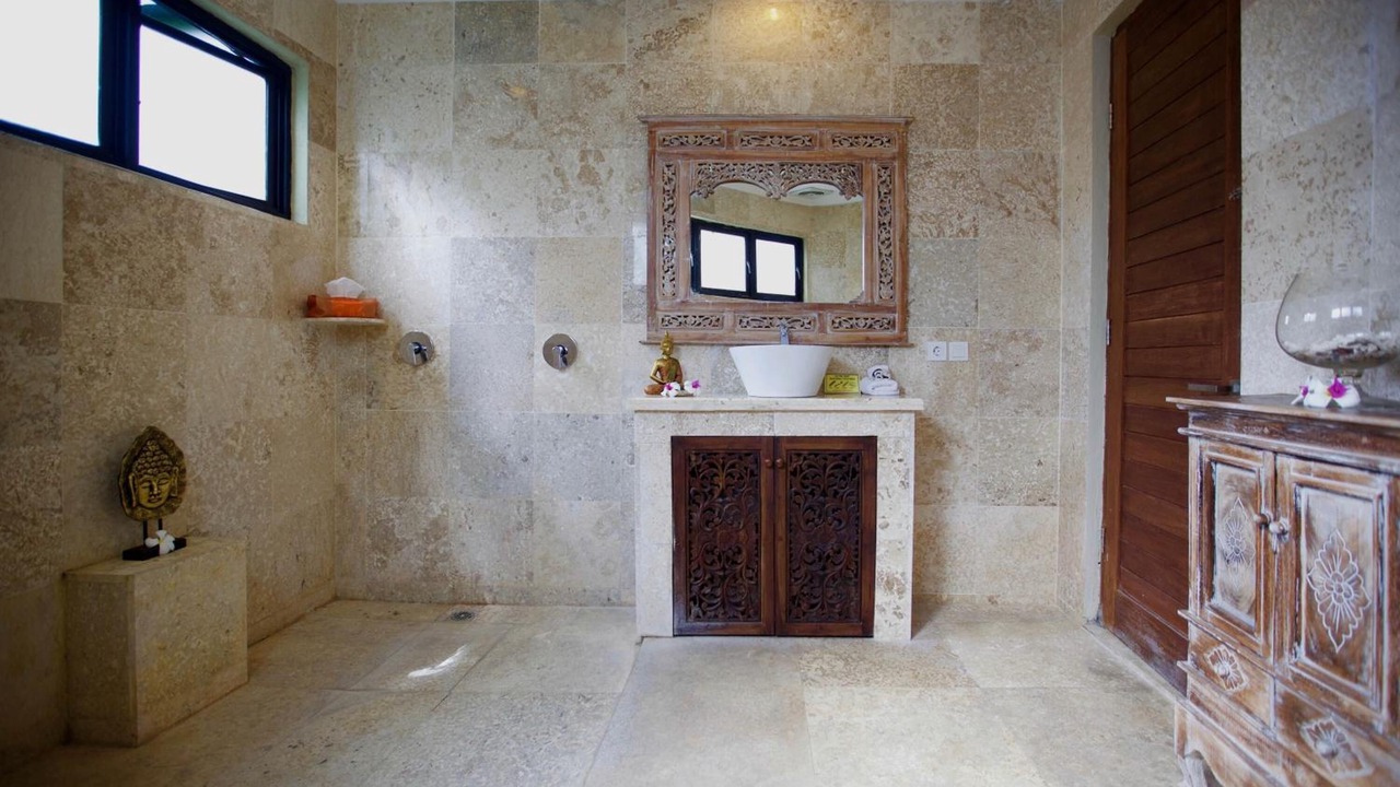 Photo of Bathroom in Candi Dasa