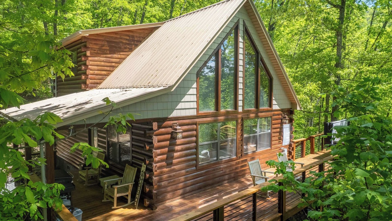 Photo of Patio Balcony in Bryson City