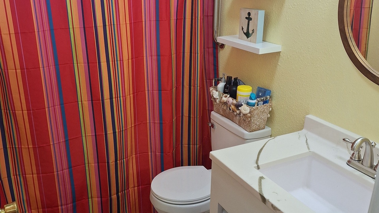 Photo of Bathroom in Port Lavaca