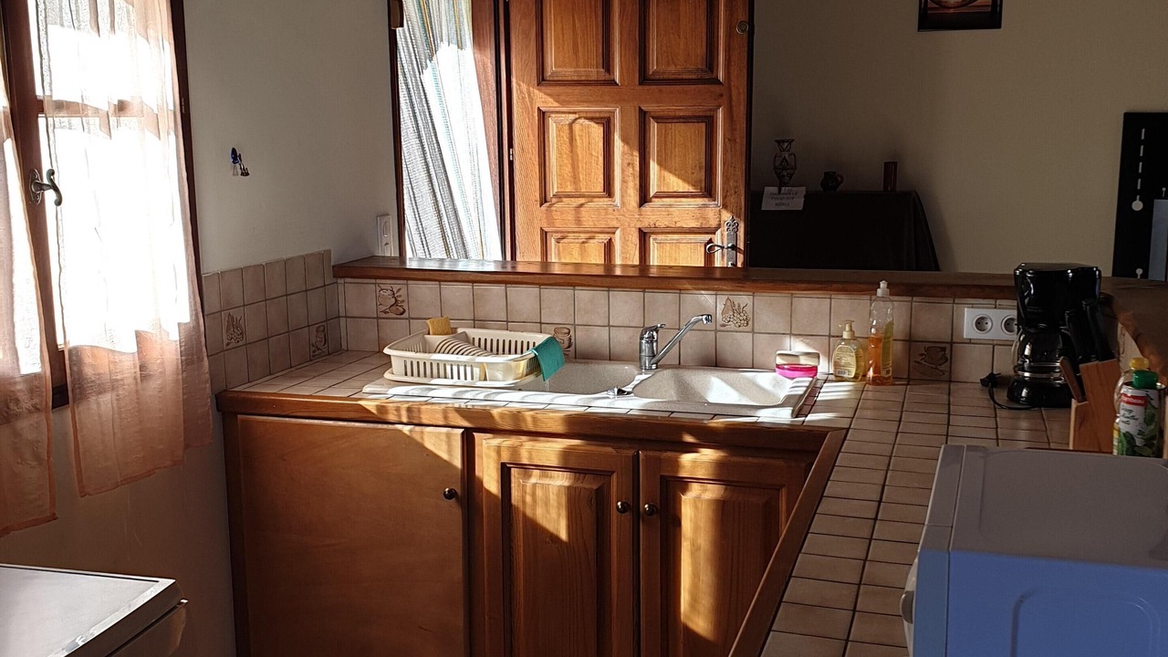Photo of Kitchen in Saint-Andre-de-Bueges