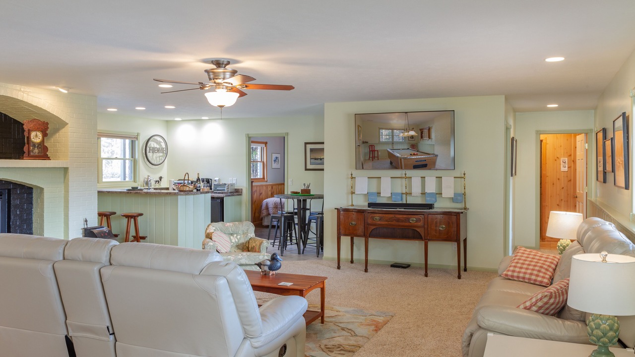 Photo of Livingroom in Upper Peninsula Michigan