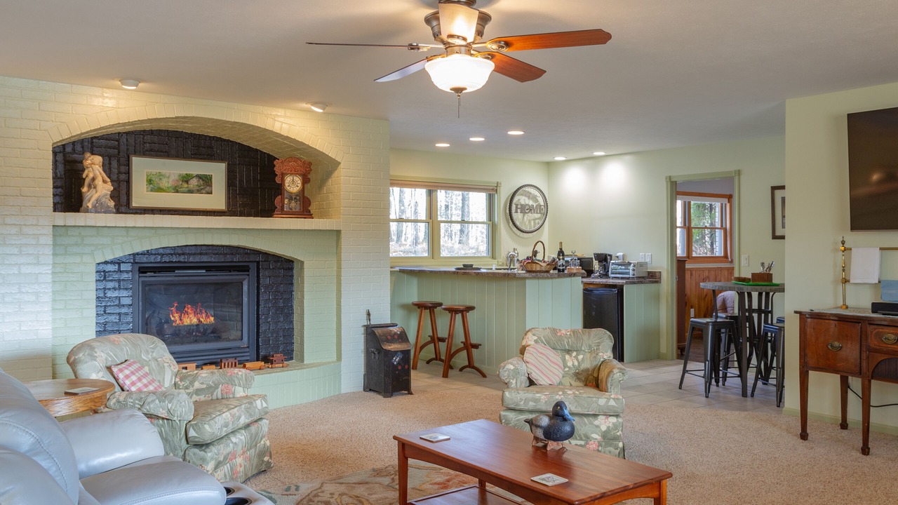 Photo of Livingroom in Upper Peninsula Michigan