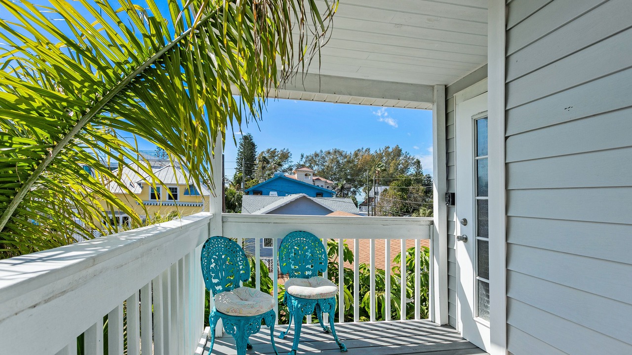 Photo of Patio Balcony in Sunset Beach