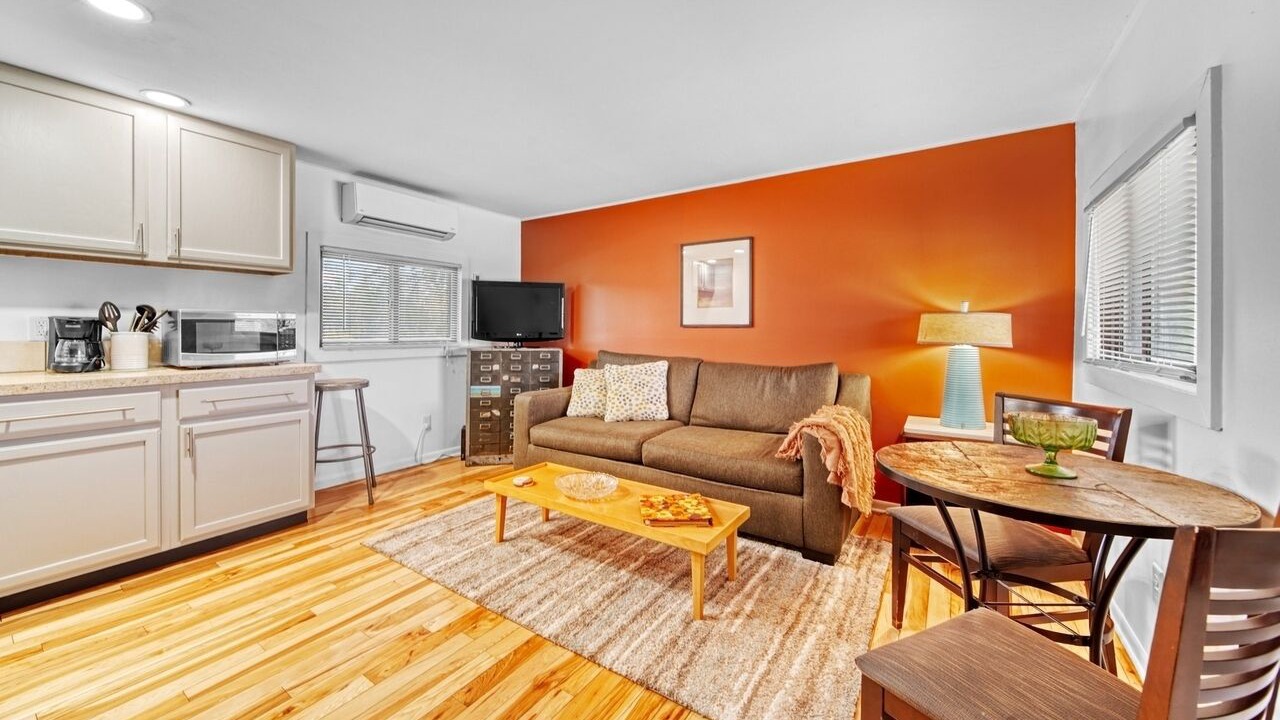 Photo of Livingroom in Fennville