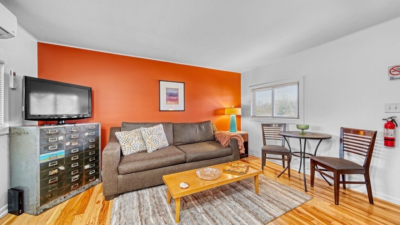 Photo of Livingroom in Fennville