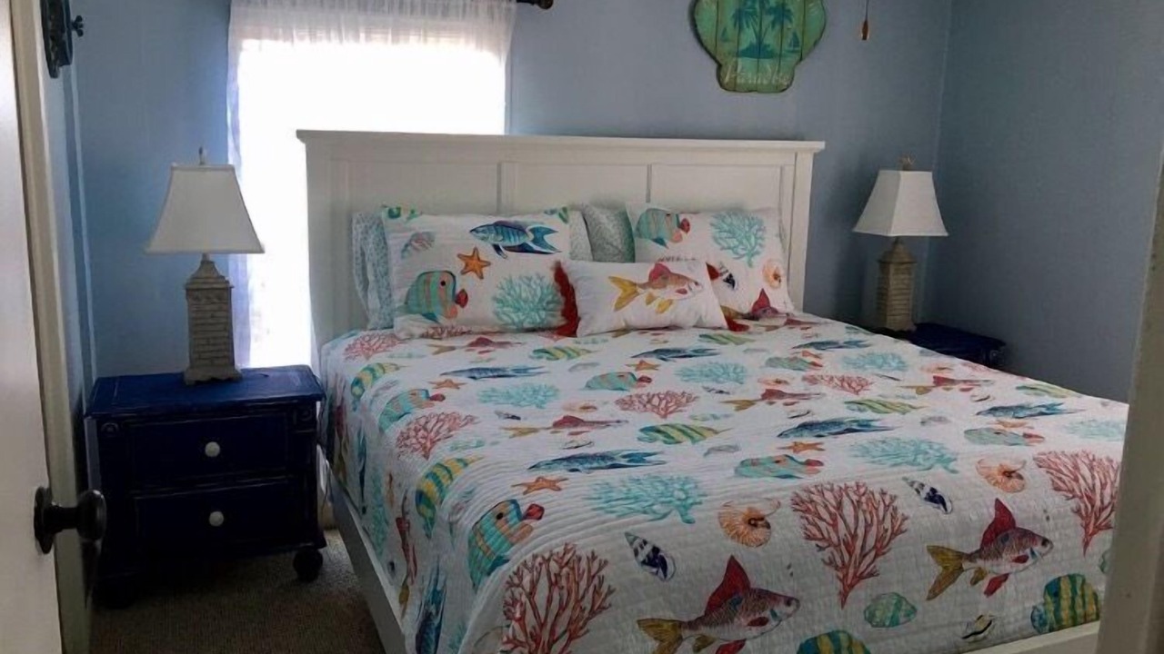Photo of Bedroom in Twin Lakes