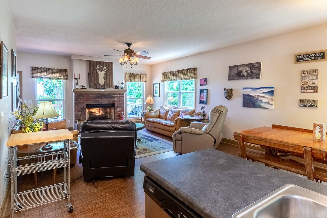 Photo of Livingroom in Whittier