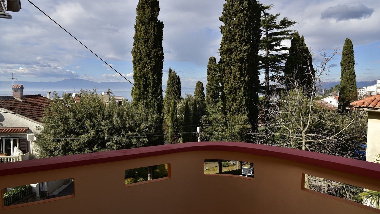 Photo of Patio Balcony in Malinska