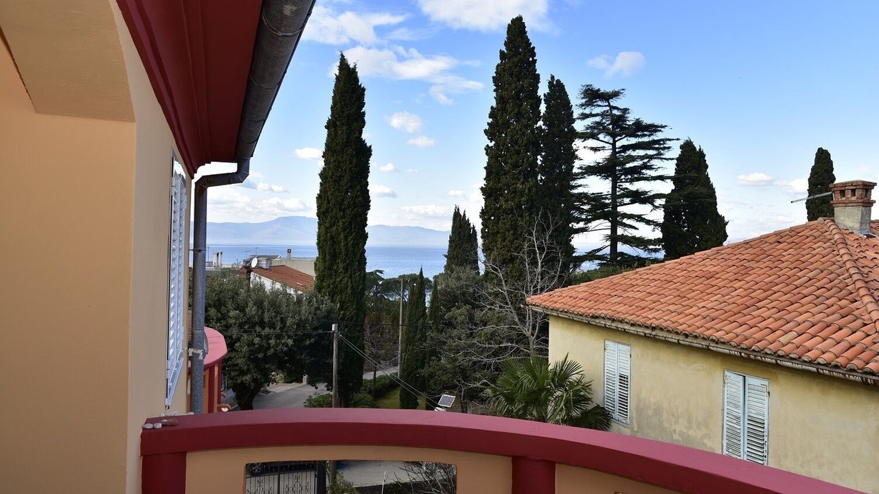 Photo of Patio Balcony in Malinska