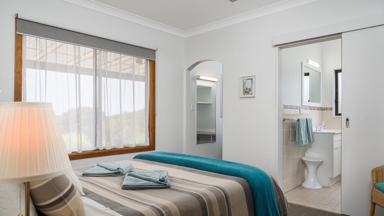 Photo of Bedroom in Emu Bay