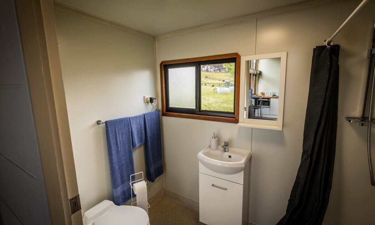 Photo of Bathroom in Windeyer