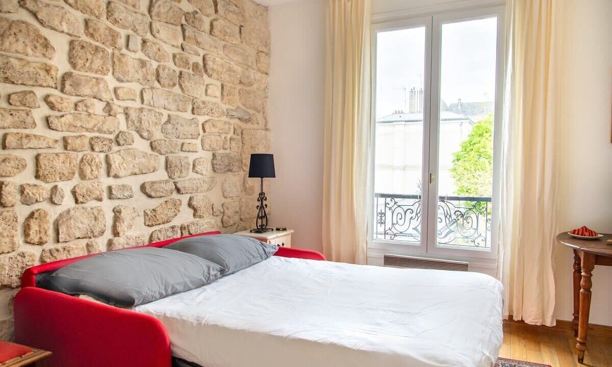 Photo of Bedroom in 4th Arrondissement