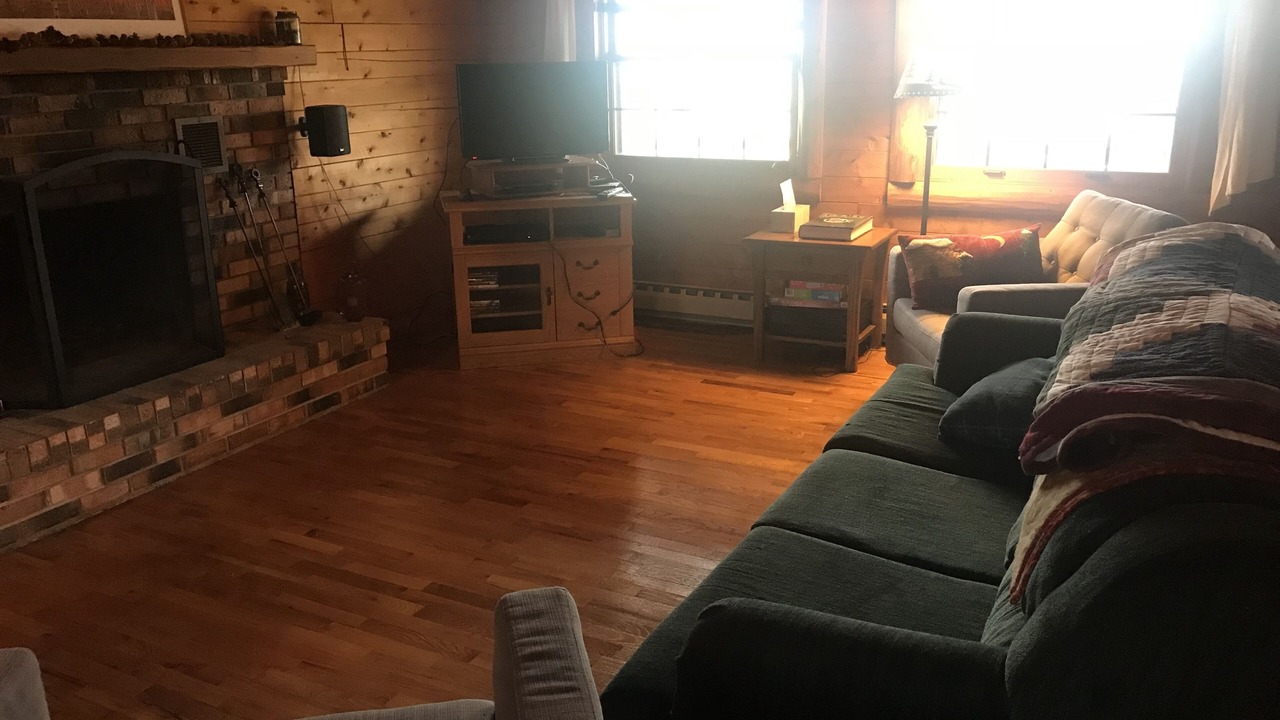 Photo of Livingroom in Eagle River