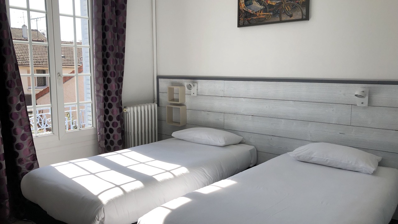 Photo of Bedroom in Villejuif