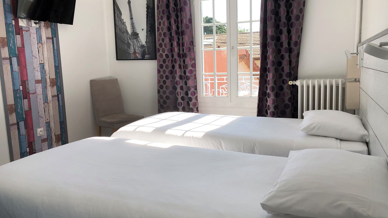 Photo of Bedroom in Villejuif
