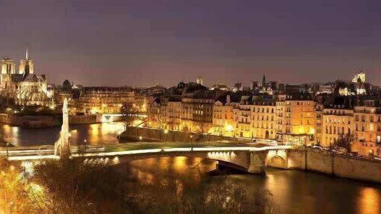 Photo of Others in Les Iles