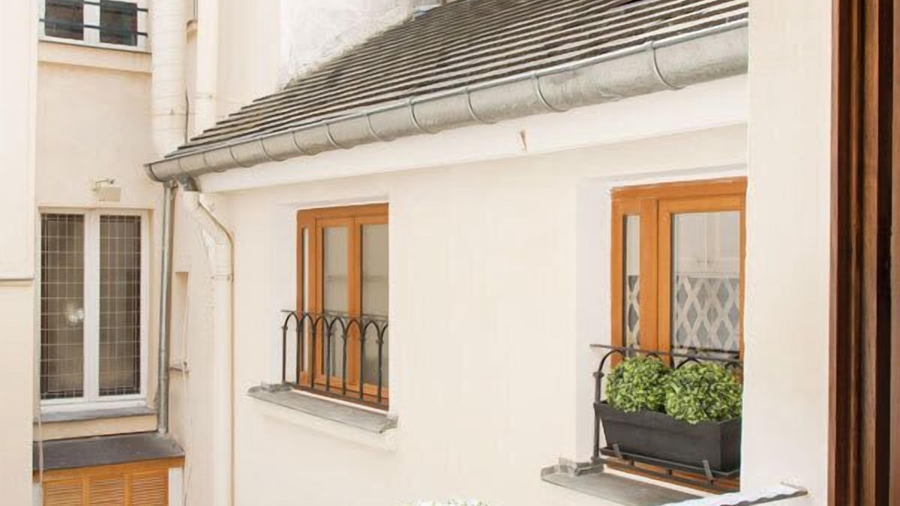 Photo of Others in Les Iles