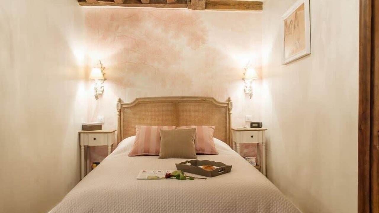 Photo of Bedroom in Saint-Merri