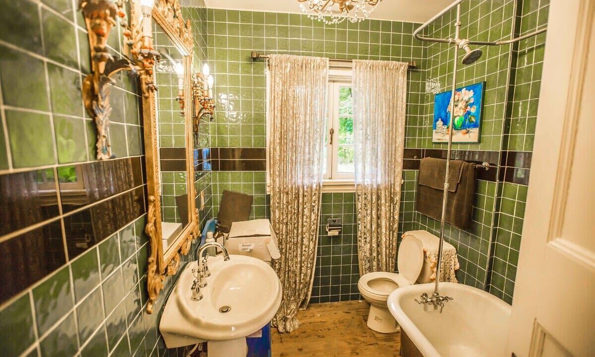 Photo of Bathroom in Burlington