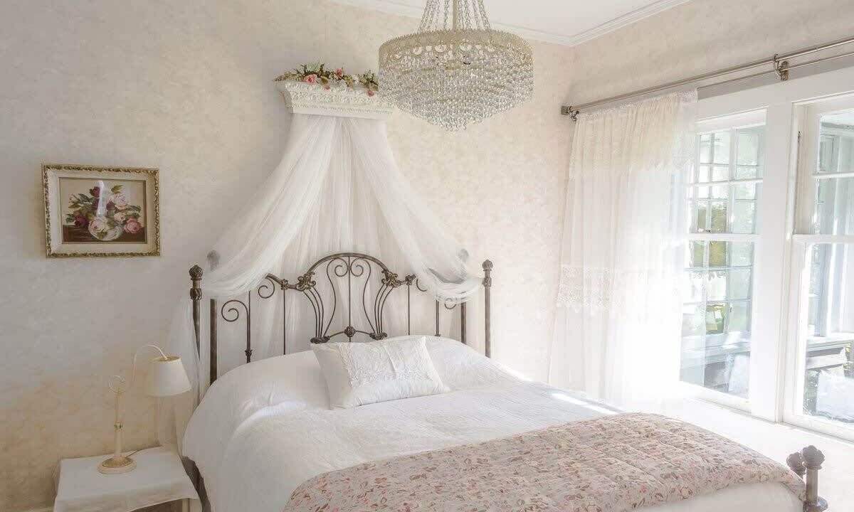 Photo of Bedroom in Burlington