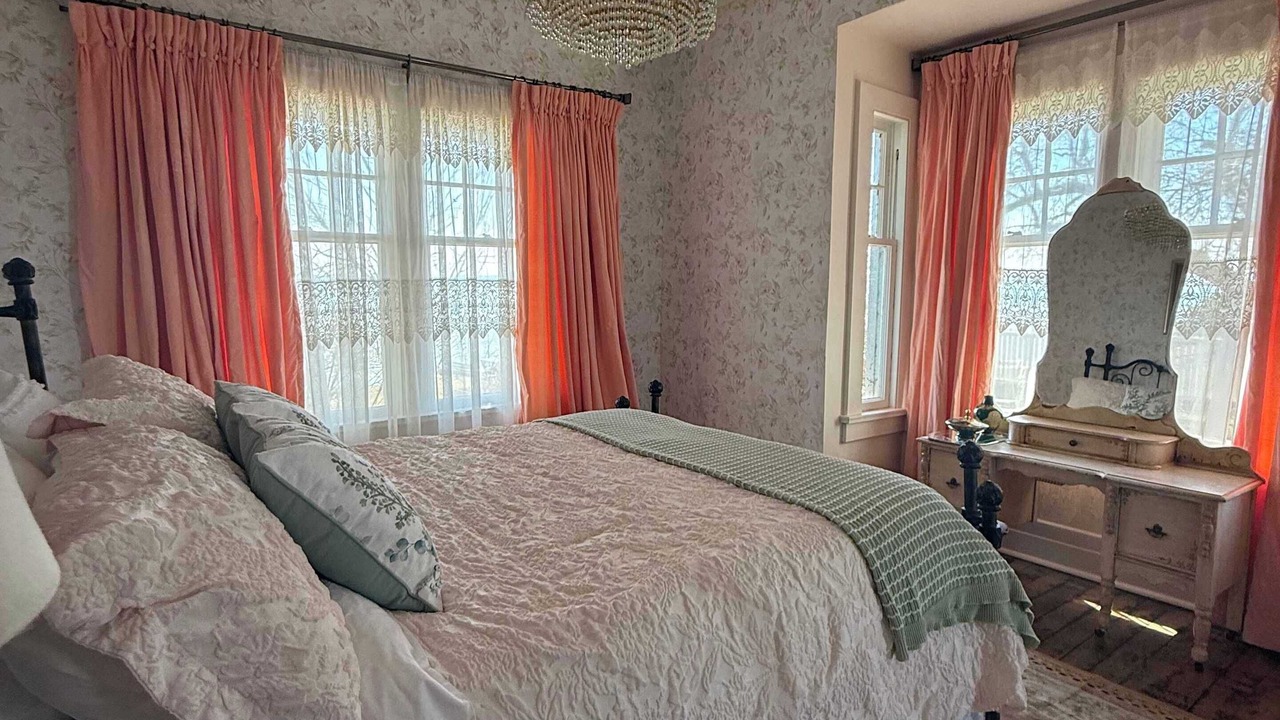 Photo of Bedroom in Burlington