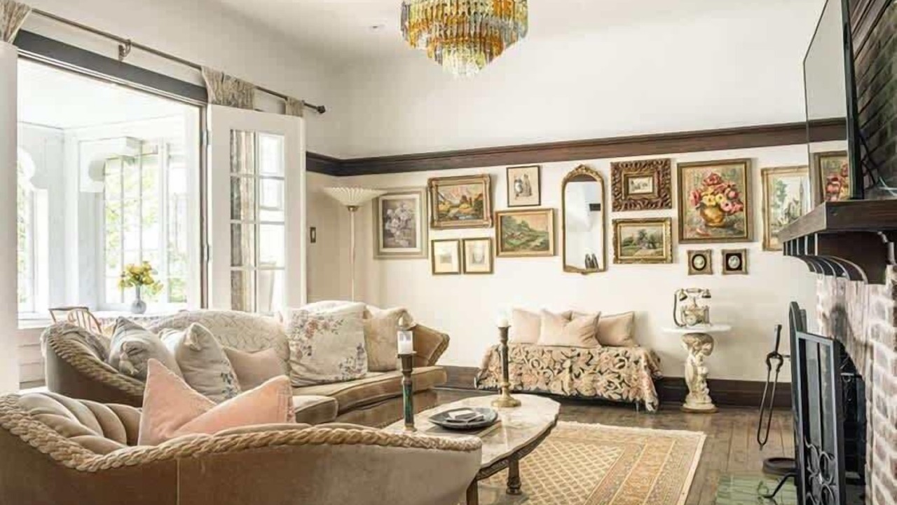 Photo of Livingroom in Burlington