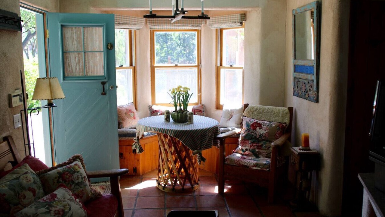 Photo of Livingroom in Tesuque