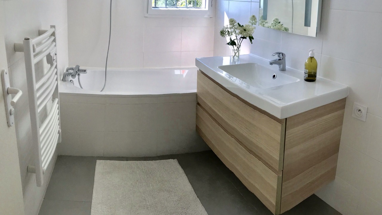 Photo of Bathroom in Plerin