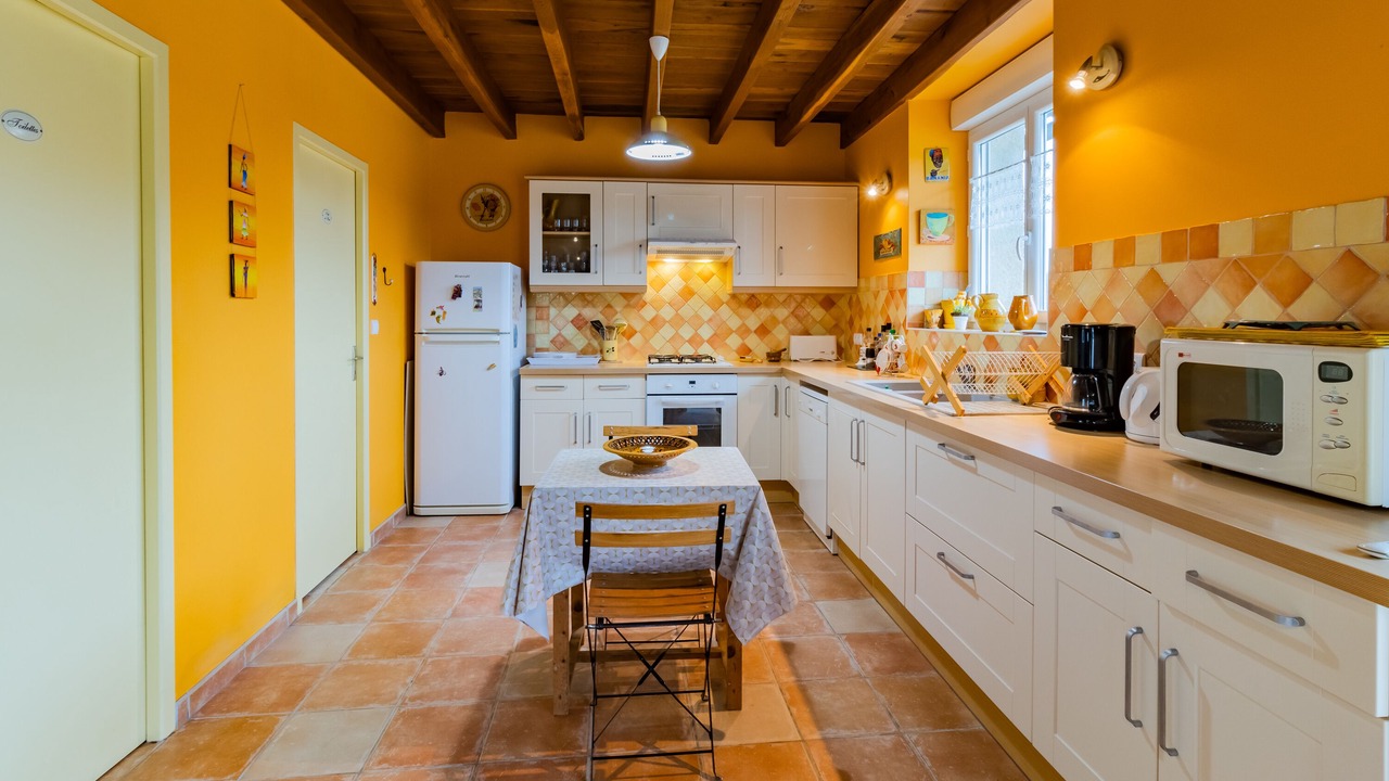 Photo of Kitchen in Saint-Jory-de-Chalais